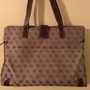 Authentic Dooney & Bourke Tote Bag